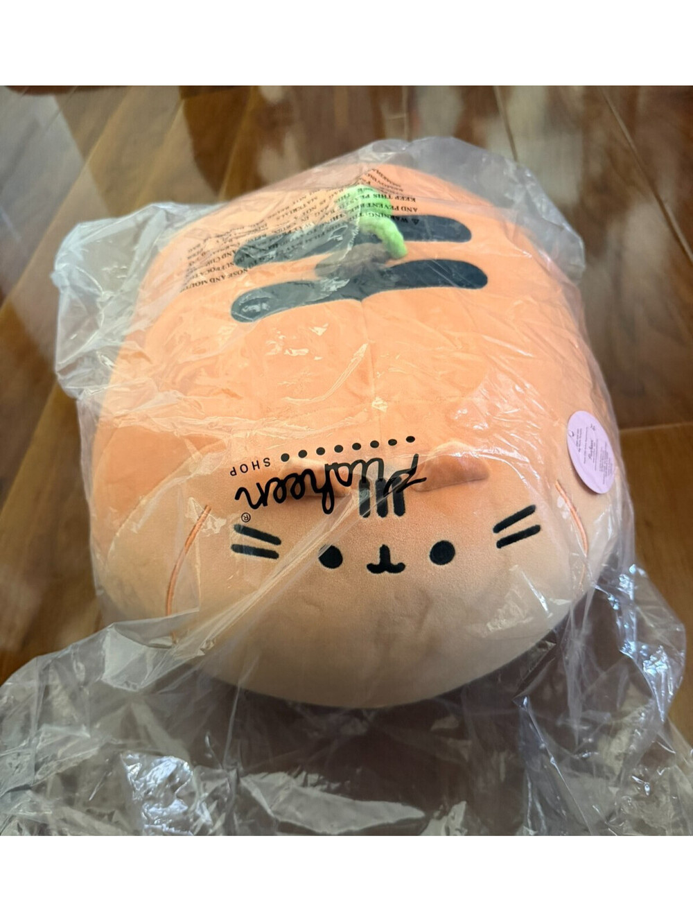 2026 Pusheen Halloween Pumpkin Mochi Plush NIB with Tag 42” NEW Jack-o’-lantern